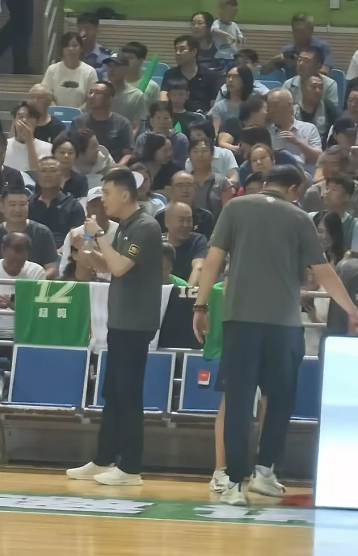 参赛