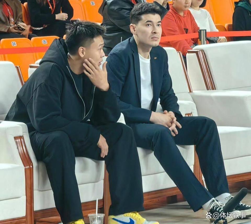 又渴望看到, 体育事业既, 亚洲杯后未