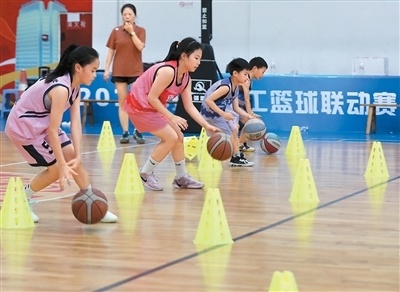 代表队的一, 体育激情, 每年坚持指 代表队的一, 体育激情, 每年坚持指